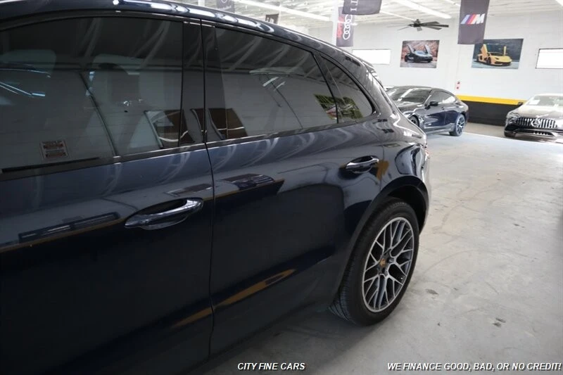 2018 Porsche Macan - Image 6 of 31