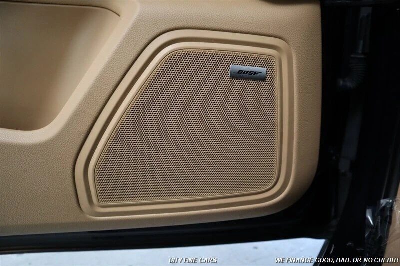 2018 Porsche Macan - Image 27 of 31