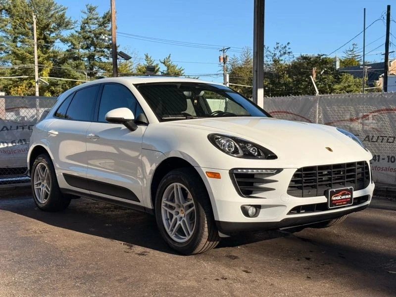 2018 Porsche Macan - Image 6 of 12