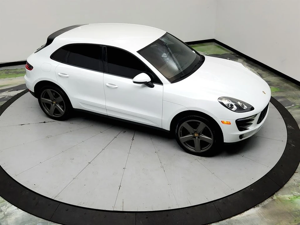 2018 Porsche Macan - Image 6 of 31