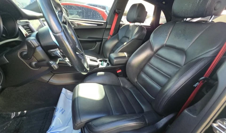 2018 Porsche Macan GTS - Image 5 of 5