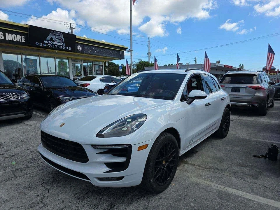 2018 Porsche Macan GTS - Image 6 of 11