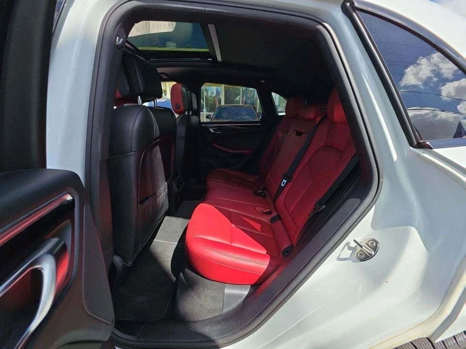 2018 Porsche Macan GTS - Image 3 of 11