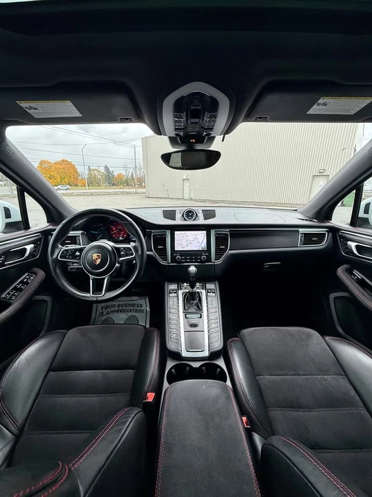 2018 Porsche Macan GTS - Image 10 of 13