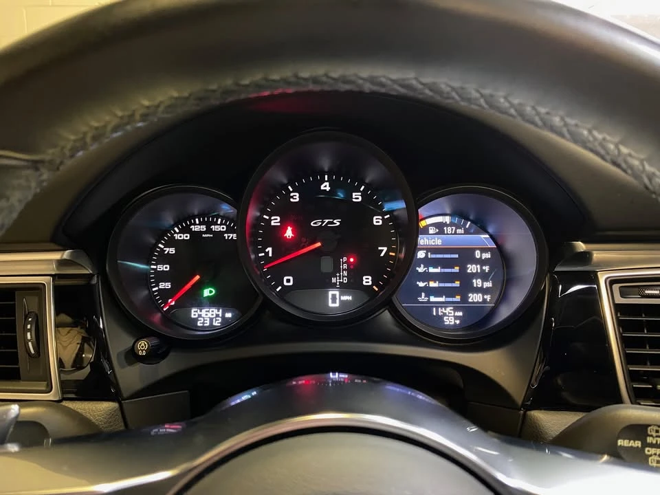 2018 Porsche Macan GTS - Image 9 of 17