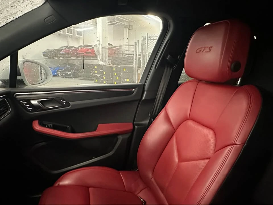 2018 Porsche Macan GTS - Image 10 of 11