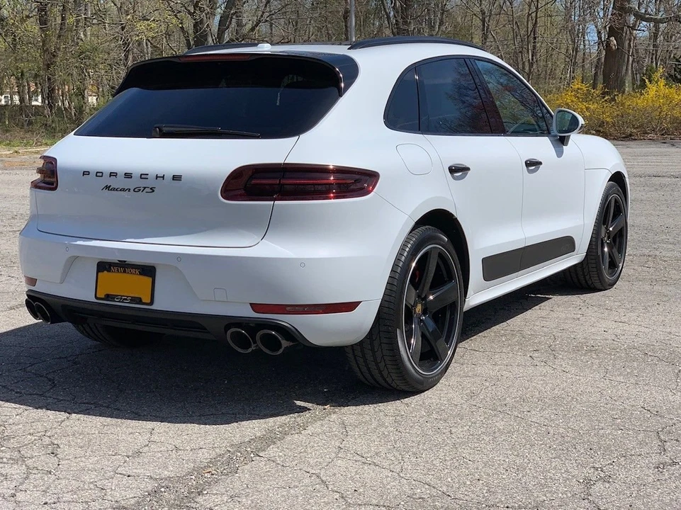 2018 Porsche Macan GTS - Image 5 of 9