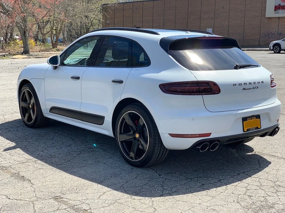 2018 Porsche Macan GTS - Image 6 of 9