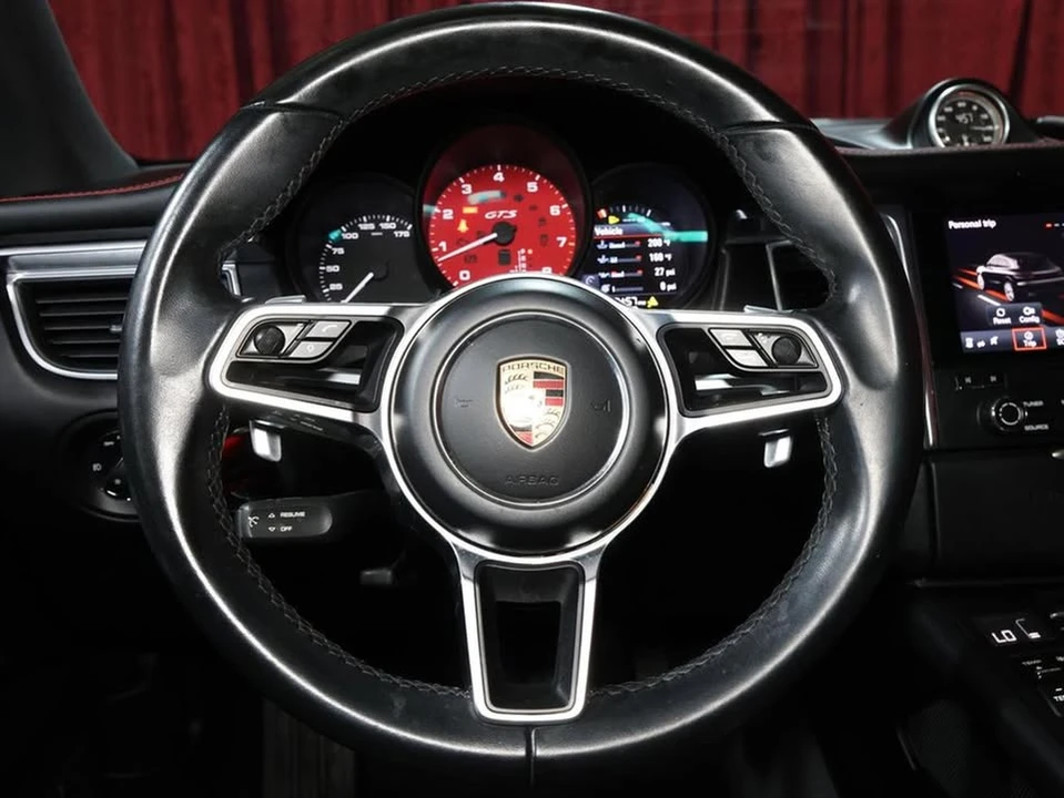 2018 Porsche Macan GTS - Image 15 of 18