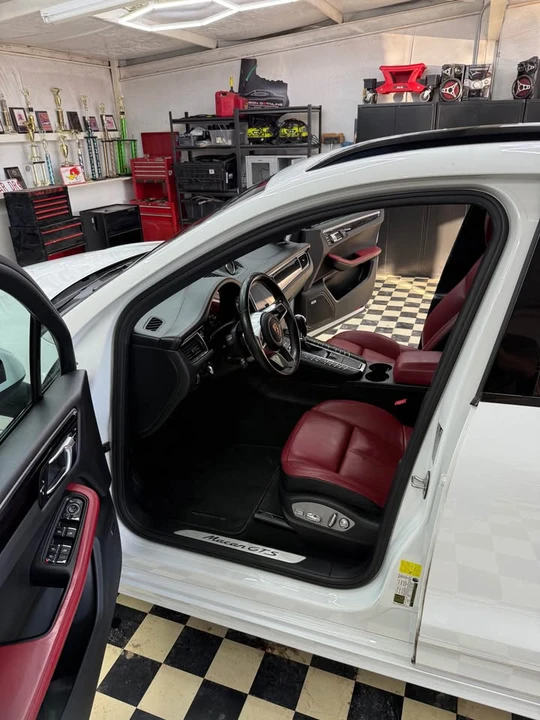 2018 Porsche Macan GTS - Image 3 of 8