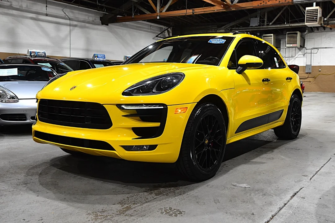 2018 Porsche Macan GTS - Image 6 of 12