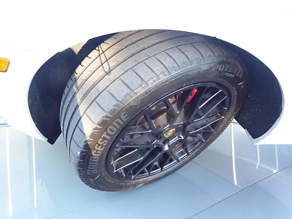 2018 Porsche Macan GTS - Image 28 of 28