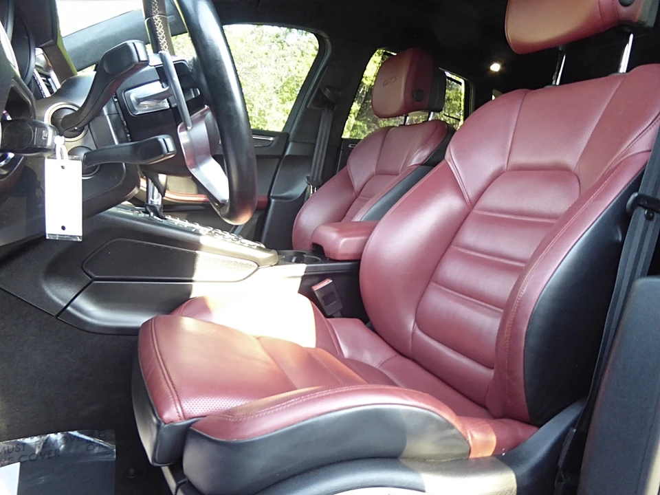 2018 Porsche Macan GTS - Image 11 of 28