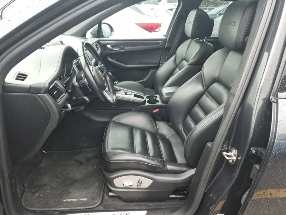 2018 Porsche Macan GTS - Image 5 of 7