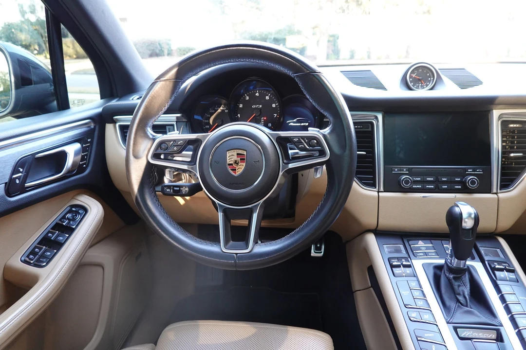 2018 Porsche Macan GTS - Image 4 of 13