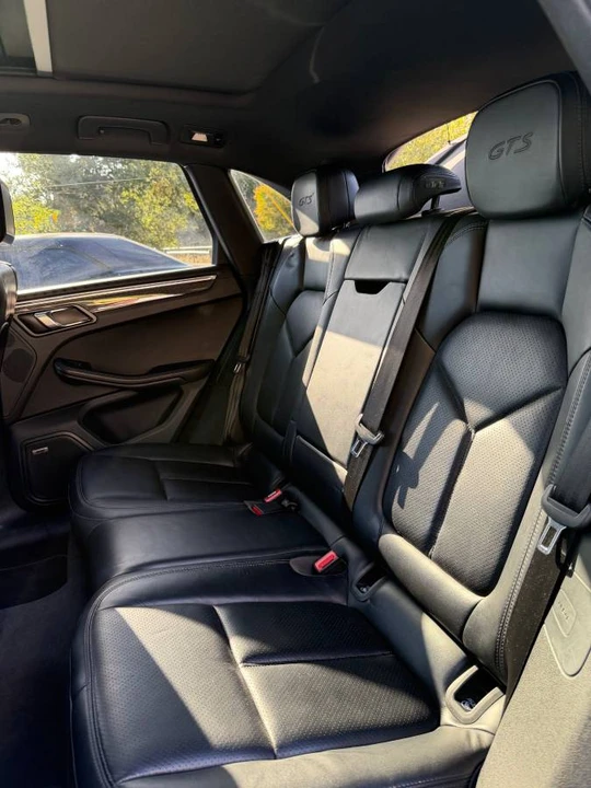 2018 Porsche Macan GTS - Image 16 of 24