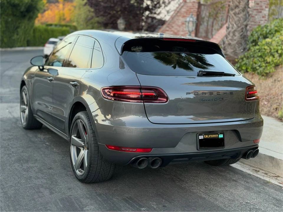 2018 Porsche Macan GTS - Image 9 of 24
