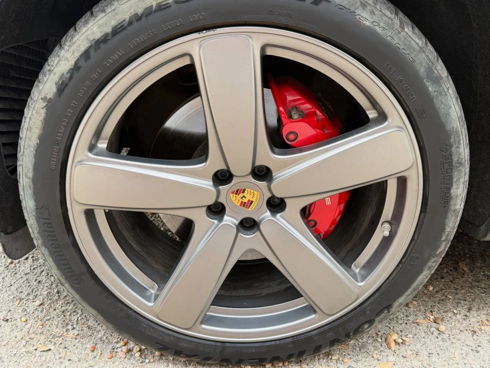 2018 Porsche Macan GTS - Image 21 of 24