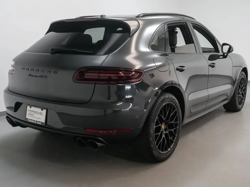 2018 Porsche Macan GTS - Image 15 of 16
