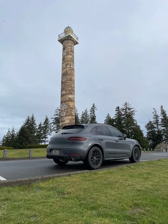 2018 Porsche Macan GTS - Image 12 of 16
