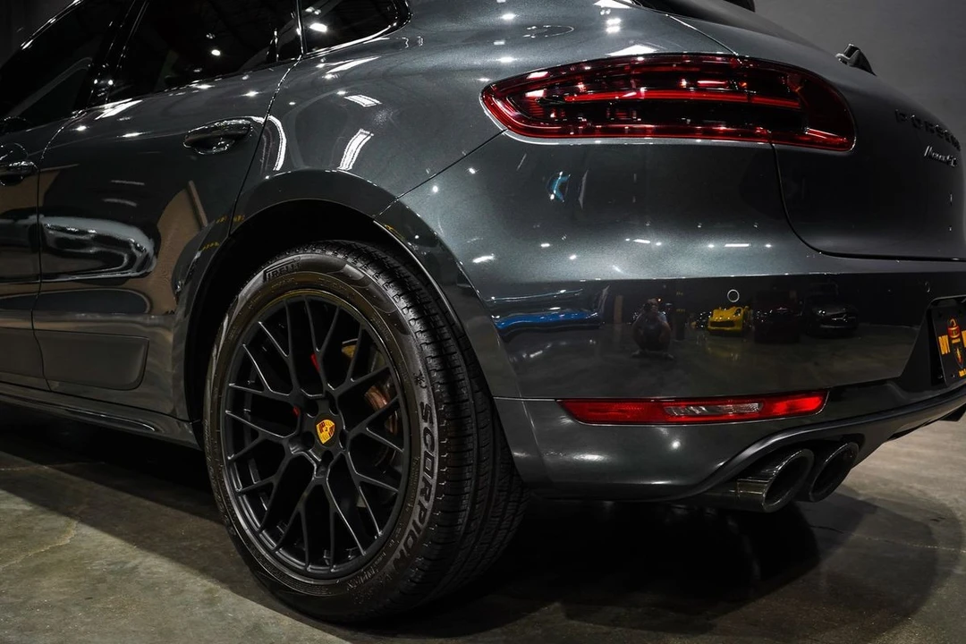 2018 Porsche Macan GTS - Image 20 of 21