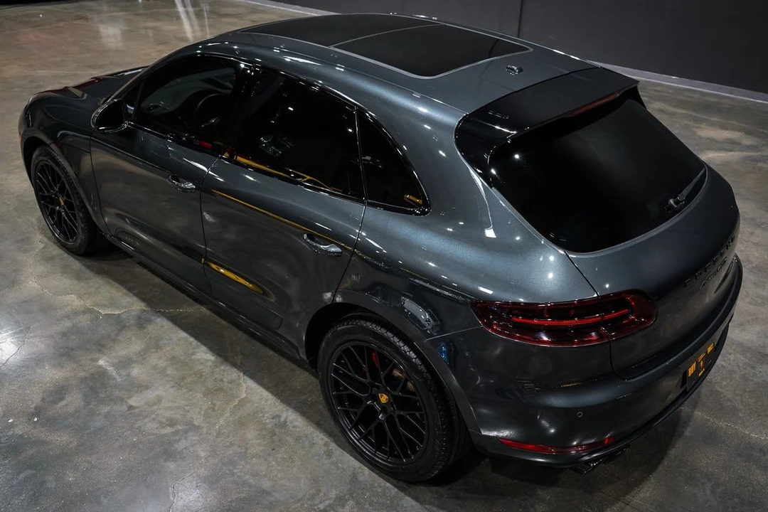 2018 Porsche Macan GTS - Image 15 of 21