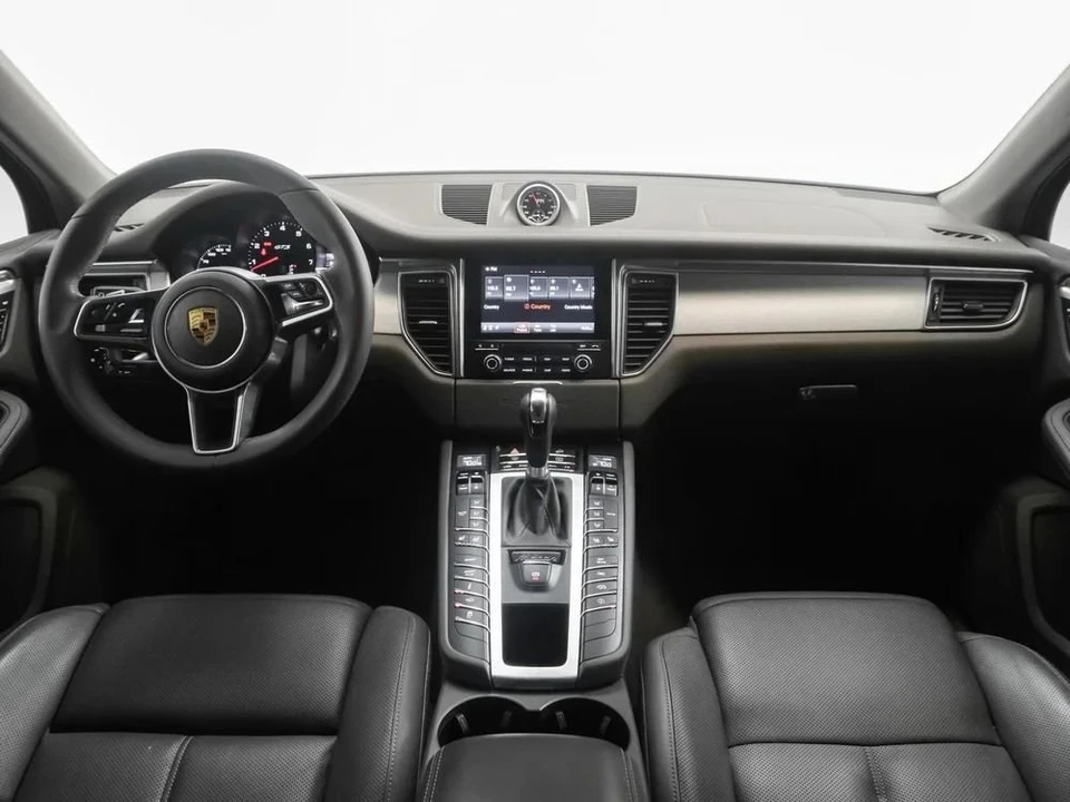 2018 Porsche Macan GTS - Image 7 of 12
