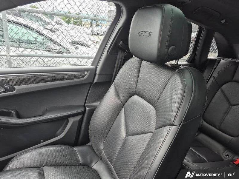 2018 Porsche Macan GTS - Image 13 of 17