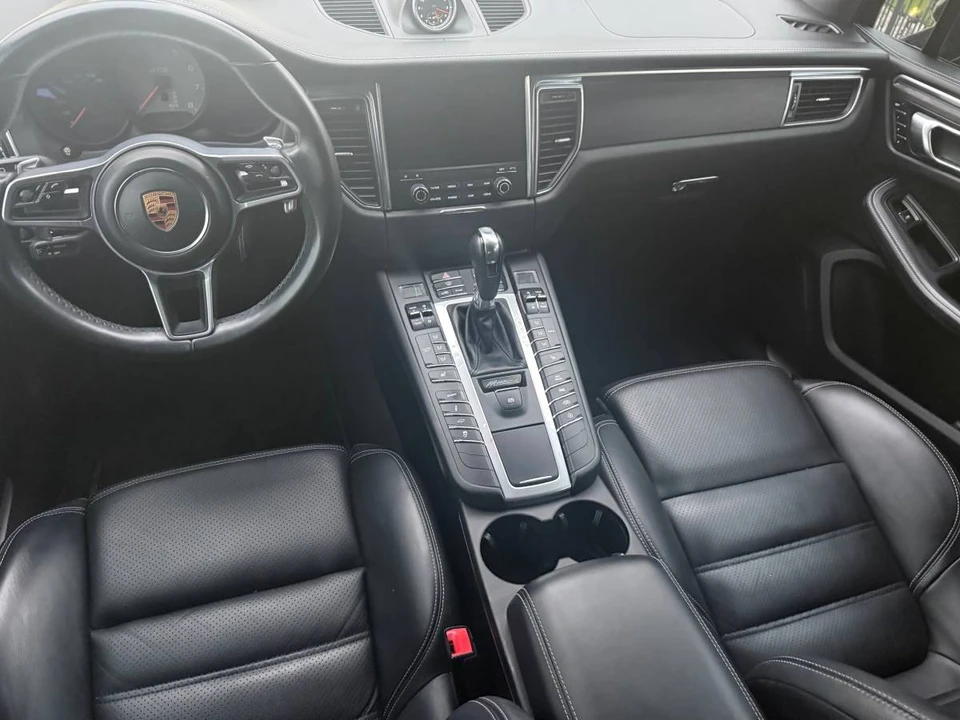 2018 Porsche Macan GTS - Image 7 of 20