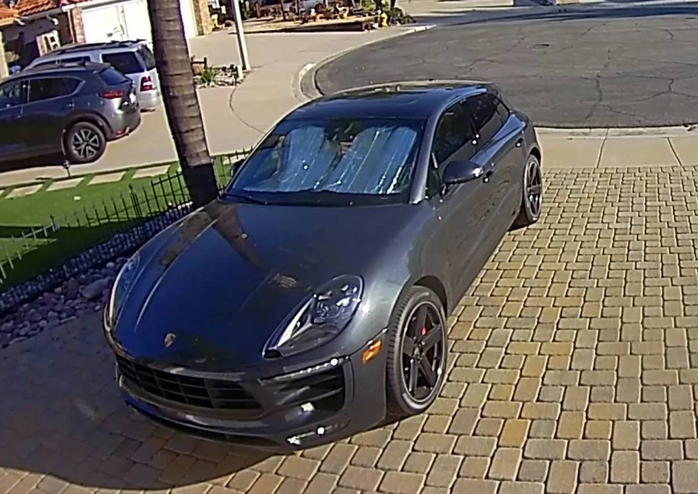 2018 Porsche Macan GTS - Image 2 of 20
