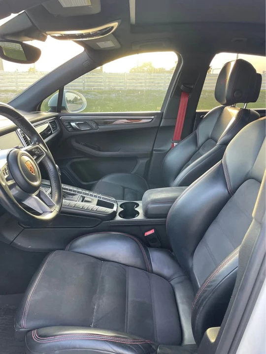 2018 Porsche Macan GTS - Image 9 of 16