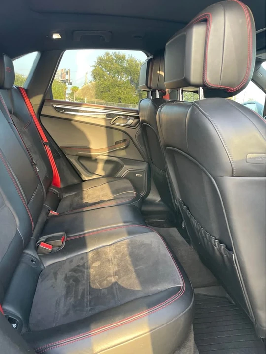 2018 Porsche Macan GTS - Image 15 of 16