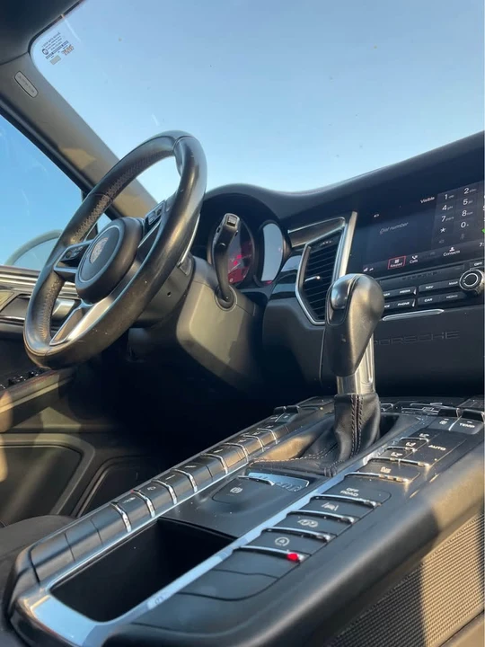 2018 Porsche Macan GTS - Image 13 of 16