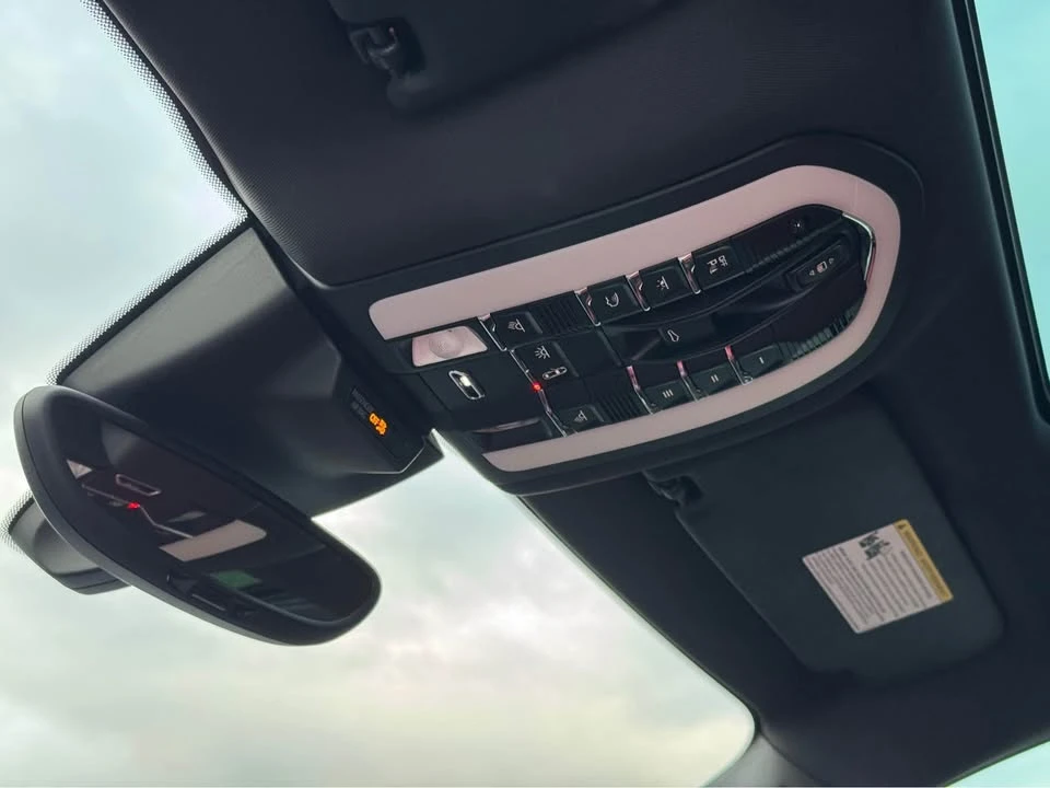 2018 Porsche Macan GTS - Image 15 of 20