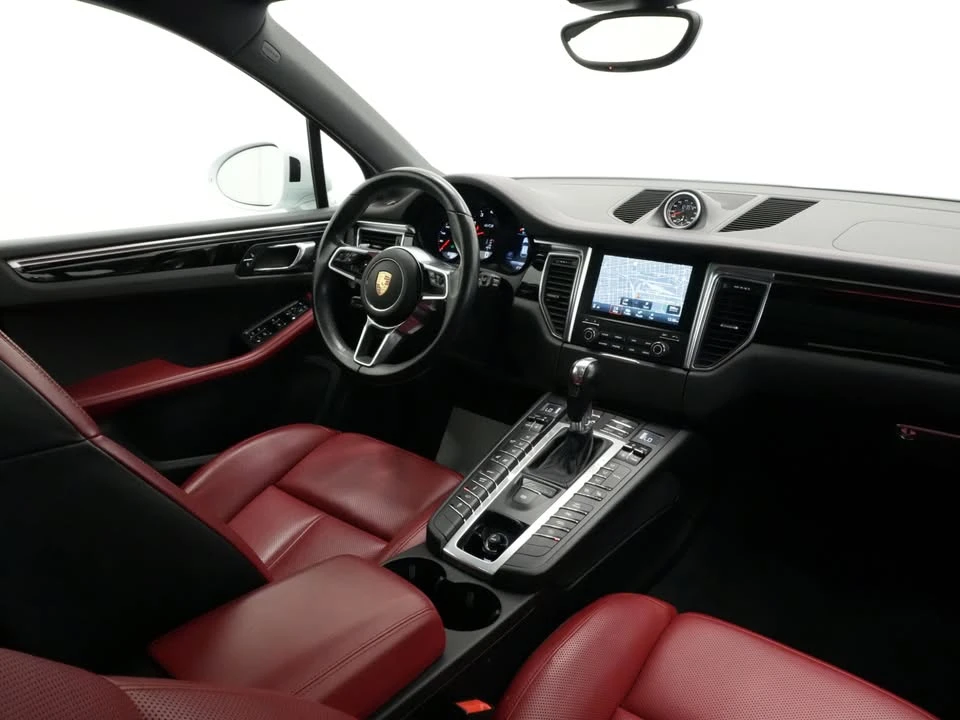 2018 Porsche Macan GTS - Image 14 of 20