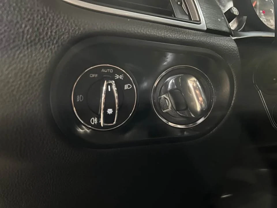 2018 Porsche Macan GTS - Image 11 of 19
