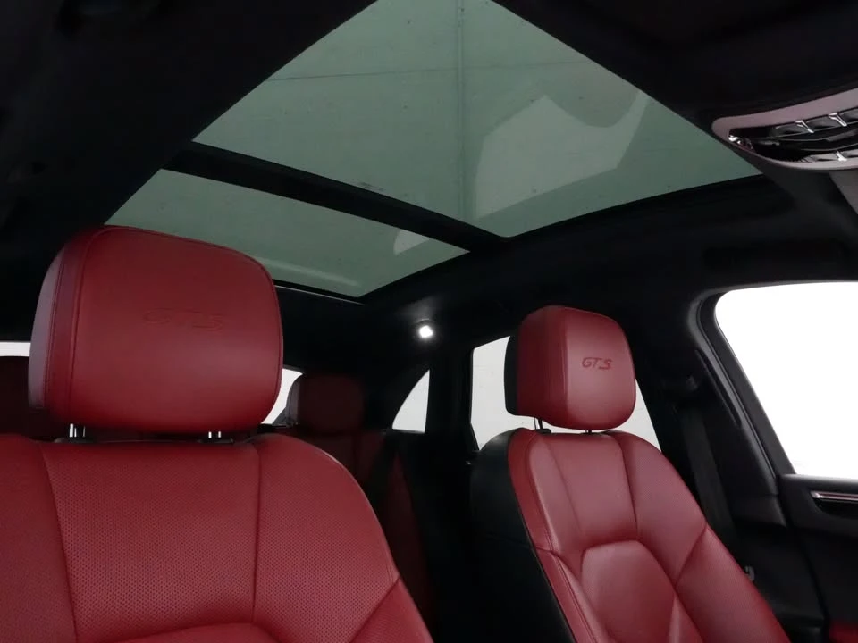 2018 Porsche Macan GTS - Image 12 of 20