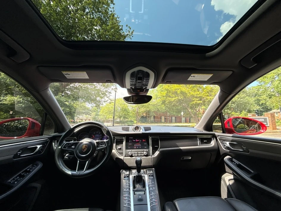 2018 Porsche Macan GTS - Image 10 of 20