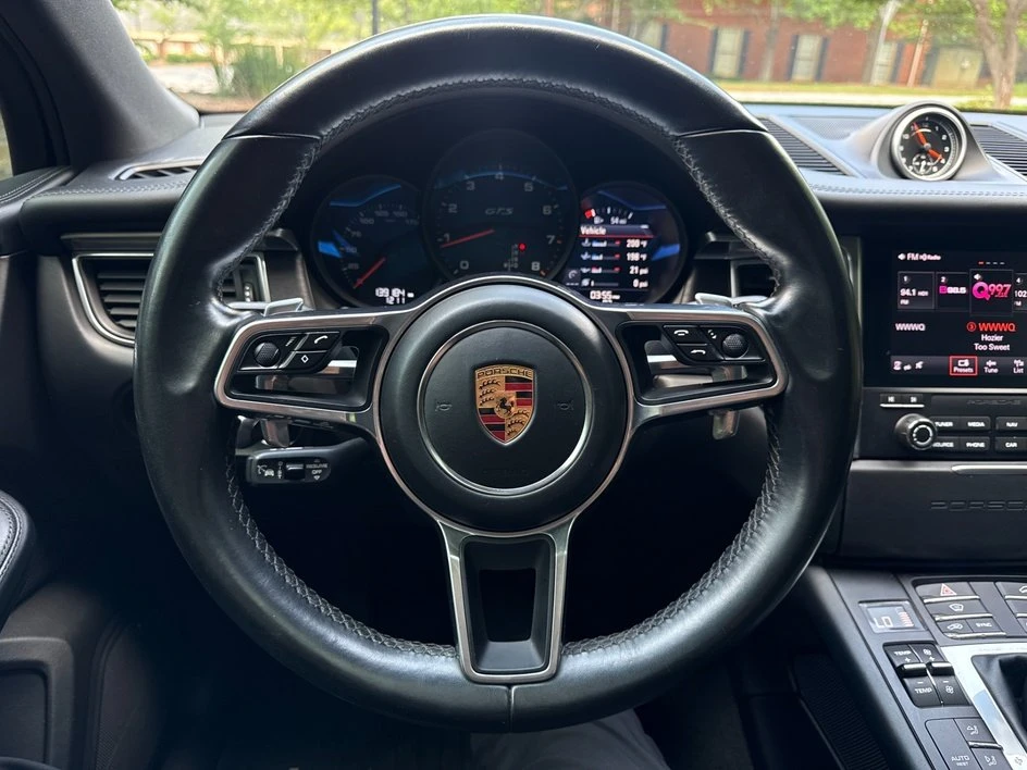 2018 Porsche Macan GTS - Image 14 of 20