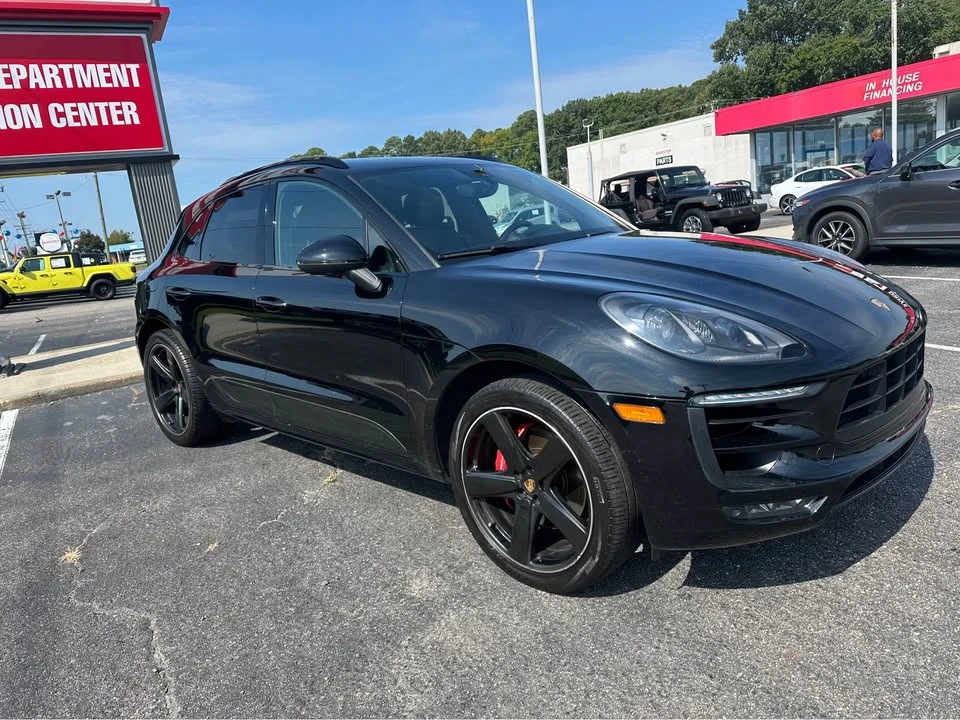 2018 Porsche Macan GTS - Image 3 of 15