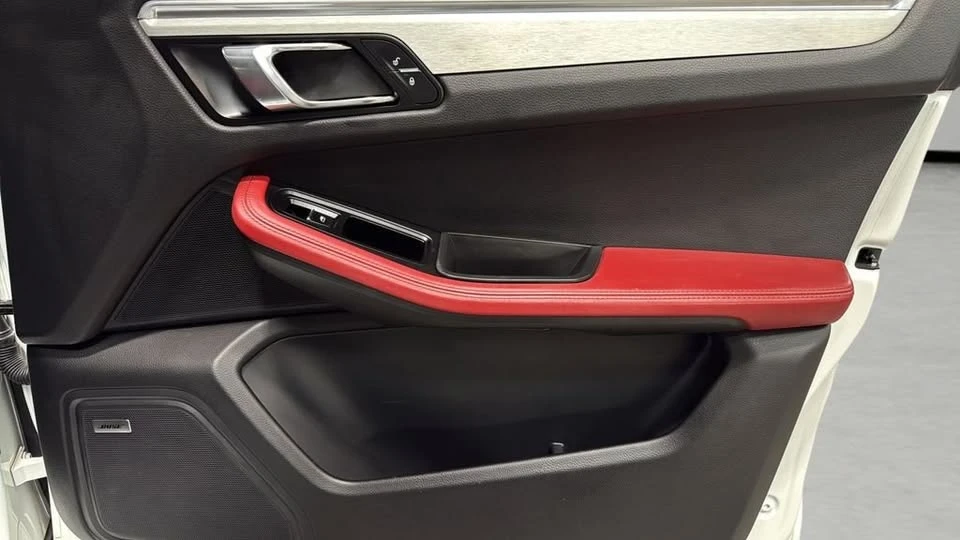 2018 Porsche Macan GTS - Image 10 of 20