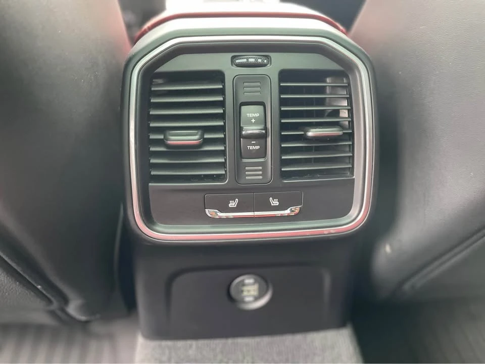 2018 Porsche Macan GTS - Image 16 of 20