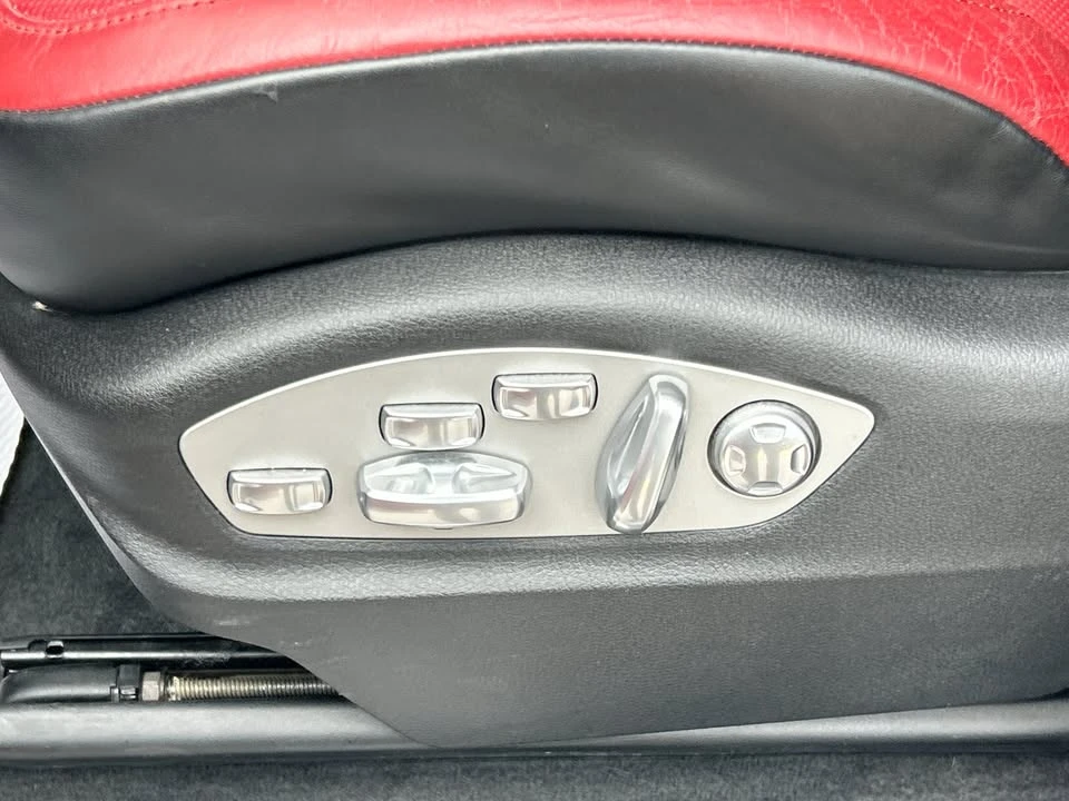 2018 Porsche Macan GTS - Image 14 of 16
