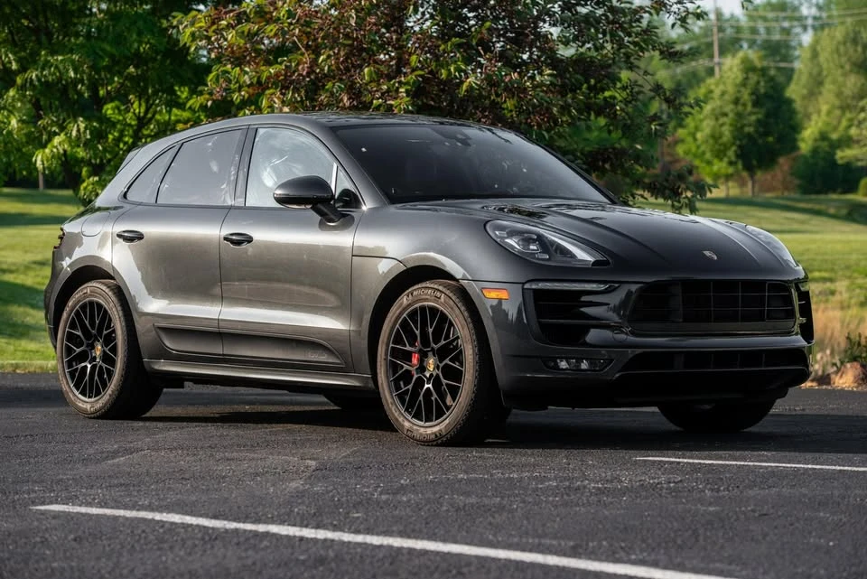 2018 Porsche Macan GTS - Image 2 of 3