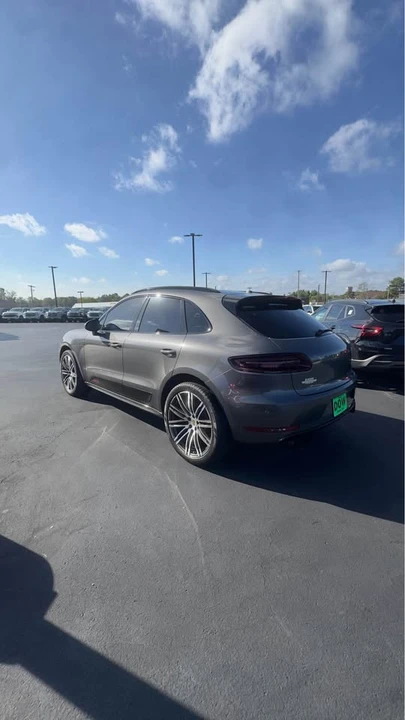 2018 Porsche Macan GTS - Image 4 of 5