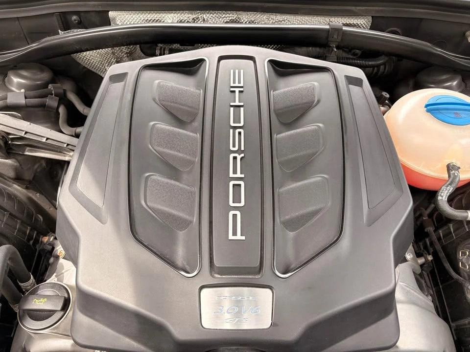2018 Porsche Macan GTS - Image 19 of 20