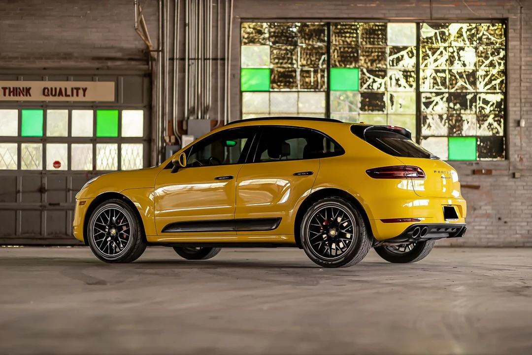 2018 Porsche Macan GTS - Image 5 of 6