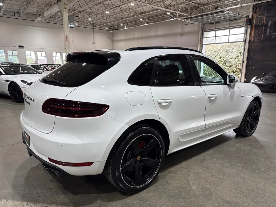 2018 Porsche Macan GTS - Image 3 of 12