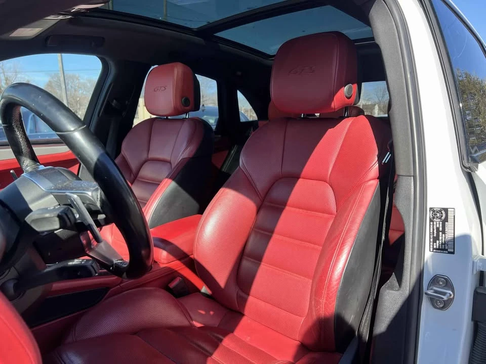 2018 Porsche Macan GTS - Image 11 of 20