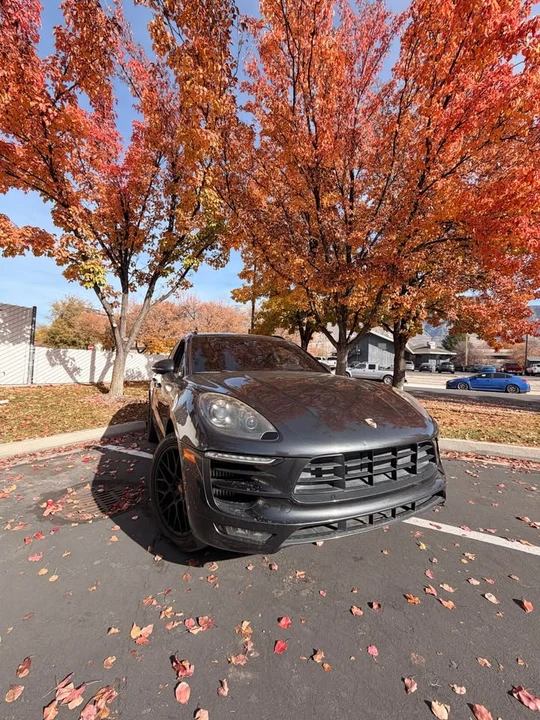 2018 Porsche Macan GTS - Image 2 of 9